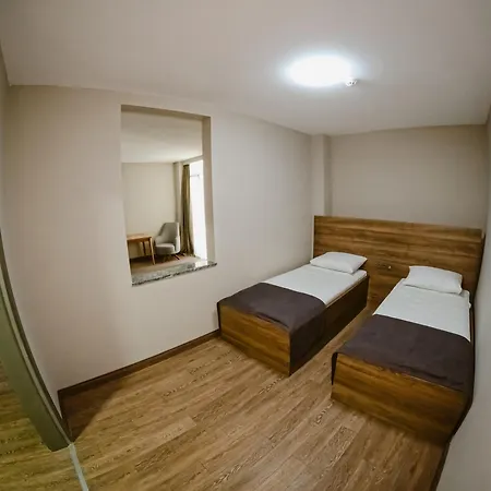 Riva 3*
