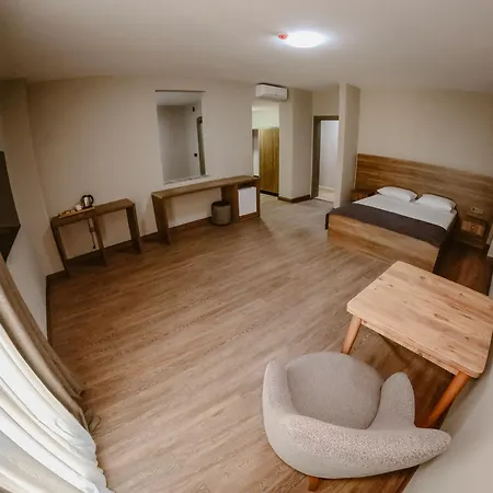 Hotel Riva 3*